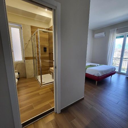 B&B Salerno Urban Suite 57 Eksteriør billede