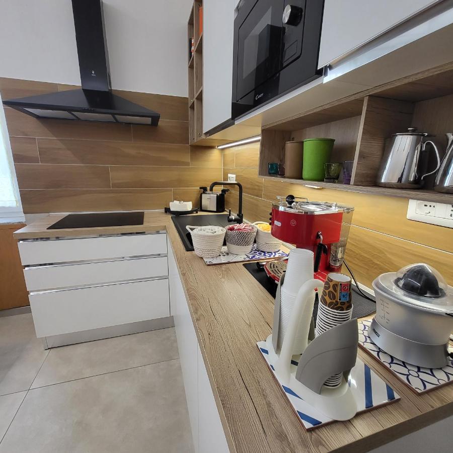B&B Salerno Urban Suite 57 Eksteriør billede