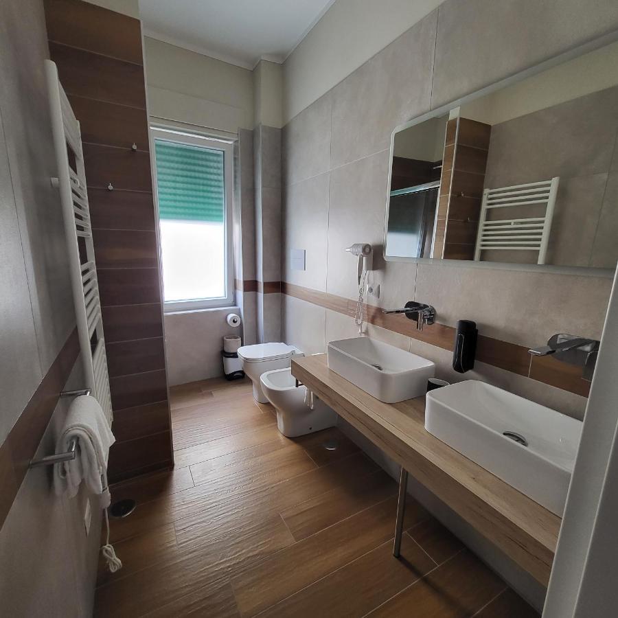 B&B Salerno Urban Suite 57 Eksteriør billede